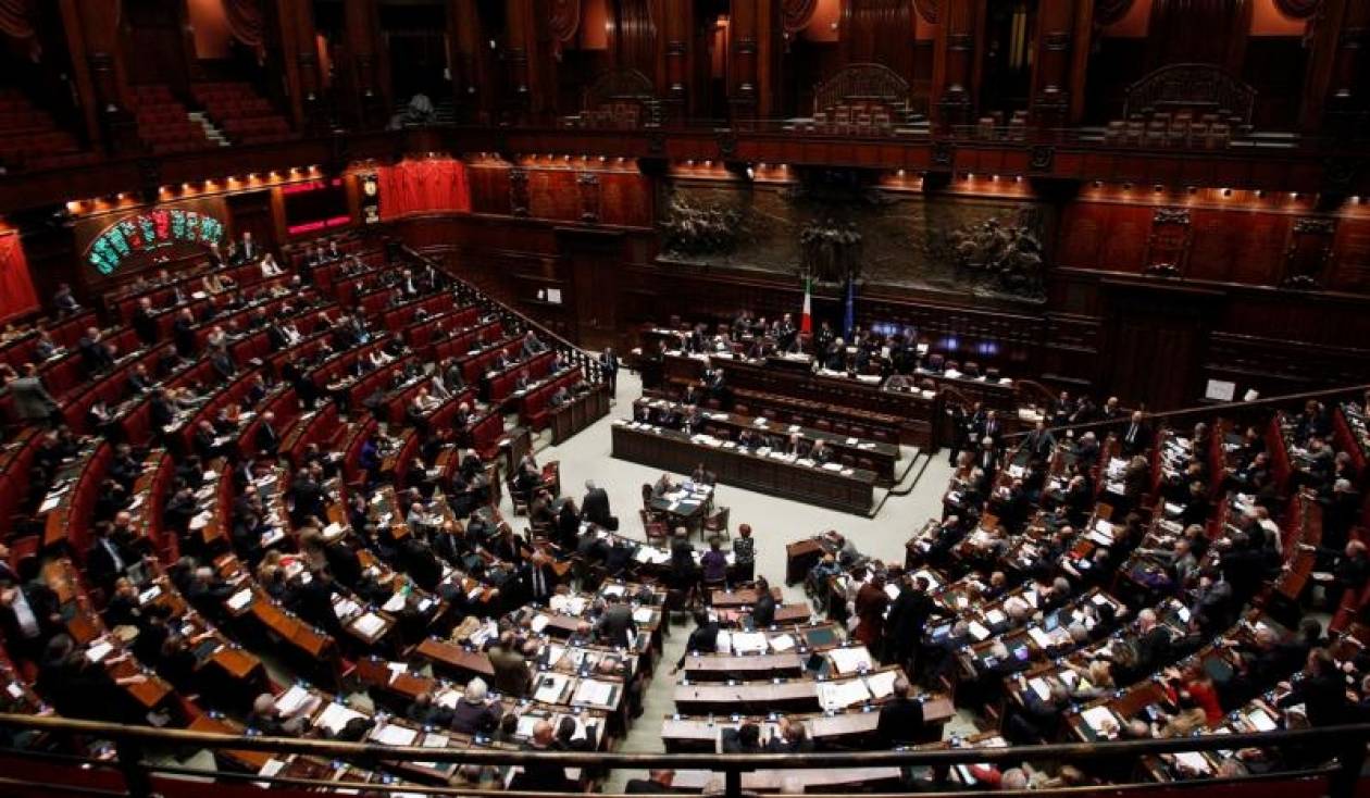 Ιταλία:Νέα «ψήφος εμπιστοσύνης» στον Λέτα η έγκριση του προϋπολογισμού