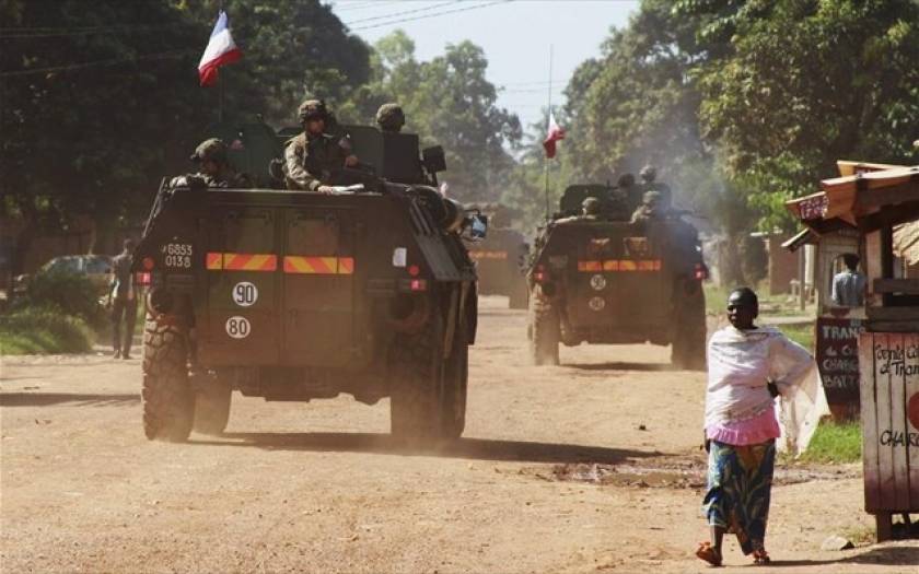 Κεντροαφρικανική Δημοκρατία:Τανκς στο αεροδρόμιο-Μάχες στούς δρόμους