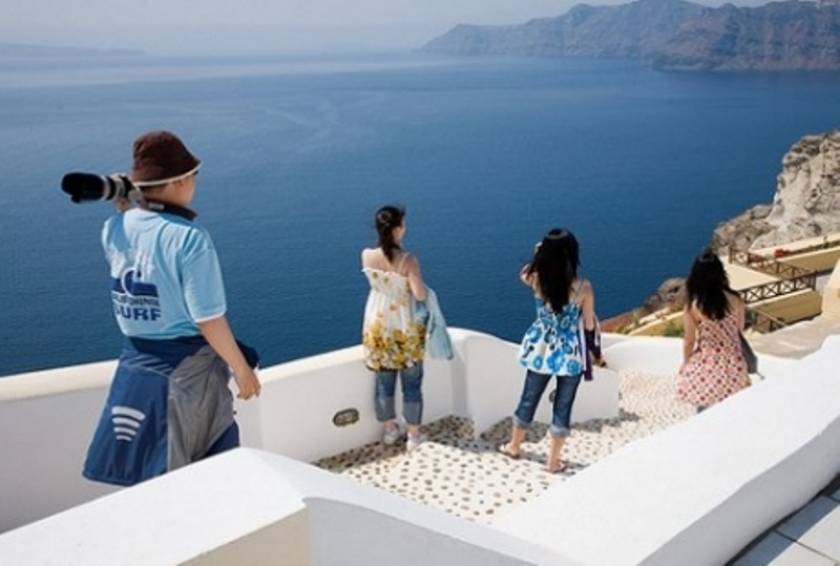 Οι τουρίστες πλημμύρισαν την Ελλάδα το 2013