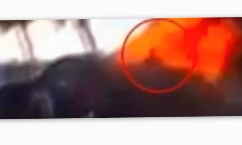 Βίντεο: Ο Paul Walker προσπαθεί να βγει από το φλεγόμενο αυτοκίνητο