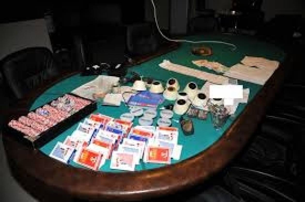 Πάνω από 100 συλλήψεις σε καφενείο - «μίνι καζίνο»