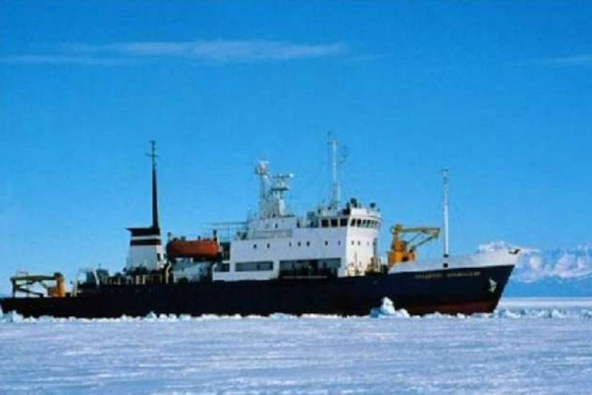 Αίσιο τέλος για τους 52 επιβαίνοντες στο ρωσικό πλοίο στην Ανταρκτική