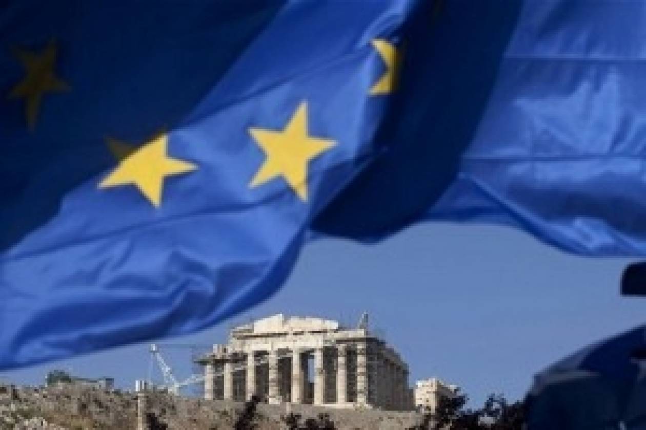 Telegraph: Μεθυσμένη πρωτοχρονιάτικη φάρσα η ελληνική προεδρία