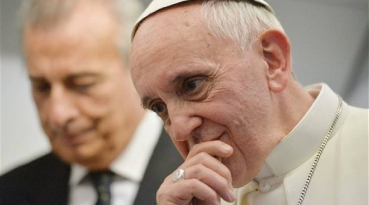 «Είμαι ο Πάπας Φραγκίσκος. Γιατί δεν σηκώνετε το τηλέφωνο;»