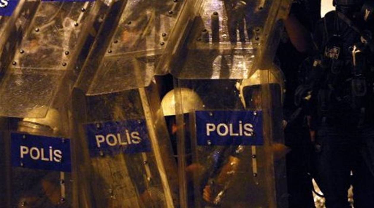 Ο Ερντογάν «ξήλωσε» τους αστυνομικούς διοικητές 16 επαρχιών