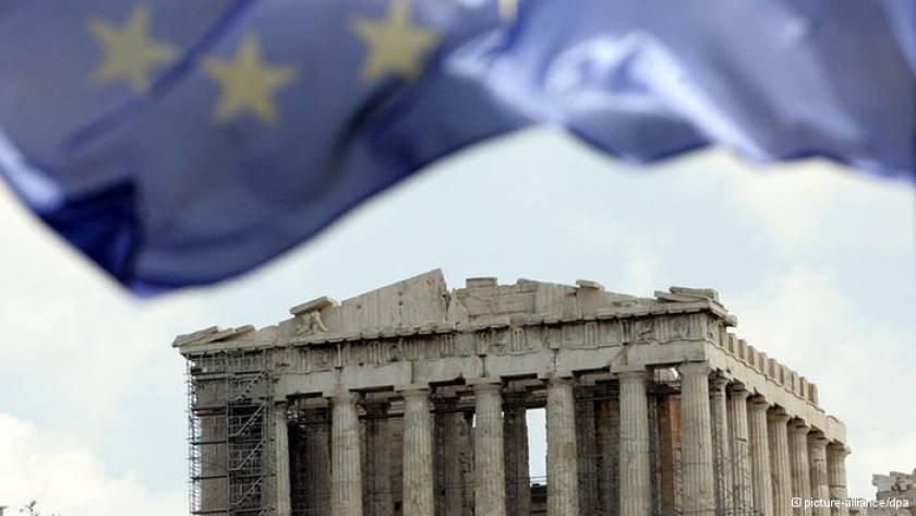 Focus: «Πώς οι Έλληνες σέρνουν την Ευρώπη από τη μύτη»