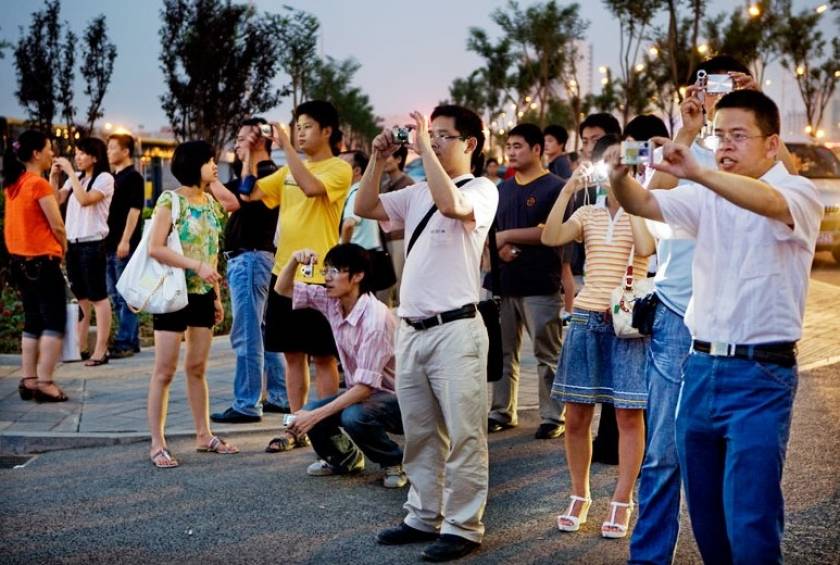 Οι Κινέζοι τουρίστες κατέκλυσαν τον κόσμο το 2013!