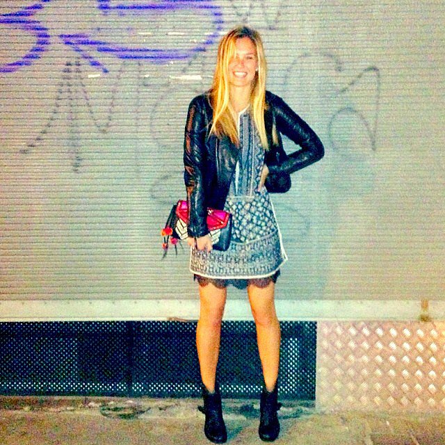 Bar-Refaeli-looked-suprerstylish-usual-night-out-friends