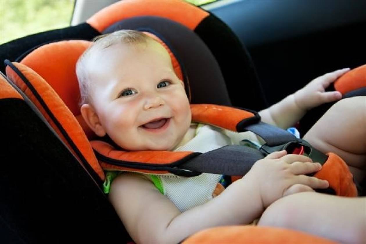 Επινόησε μηχανισμό για να μην ξεχνούν οι γονείς τα παιδιά στο αμάξι