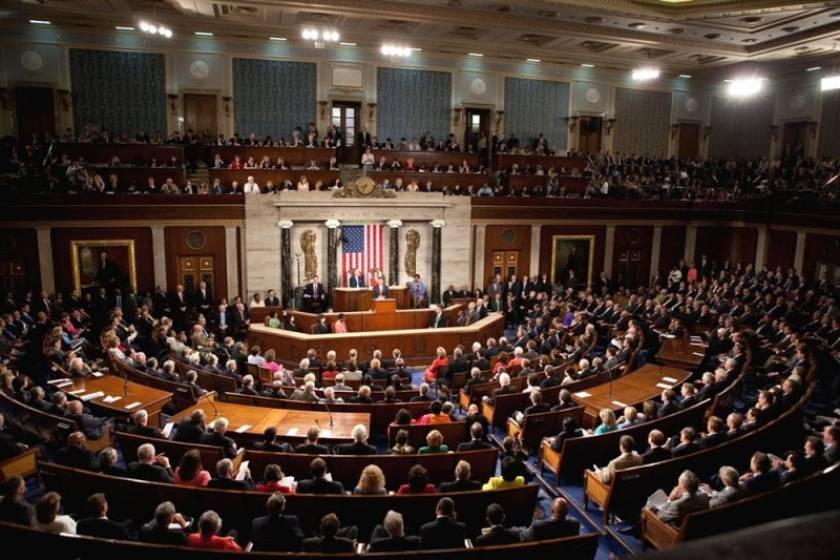 ΗΠΑ: Εγκρίθηκε το νομοσχέδιο που δίνει λύση στο δημοσιονομικό αδιέξοδο