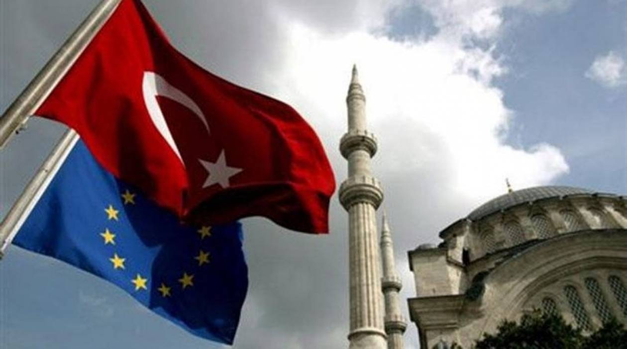 Νέες μεταθέσεις εισαγγελέων στην Τουρκία για το σκάνδαλο διαφθοράς