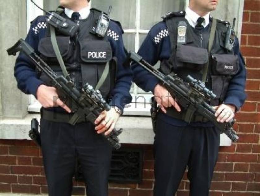 Βρετανία: Συλλήψεις υπόπτων για τον σχεδιασμό τρομοκρατικών επιθέσεων