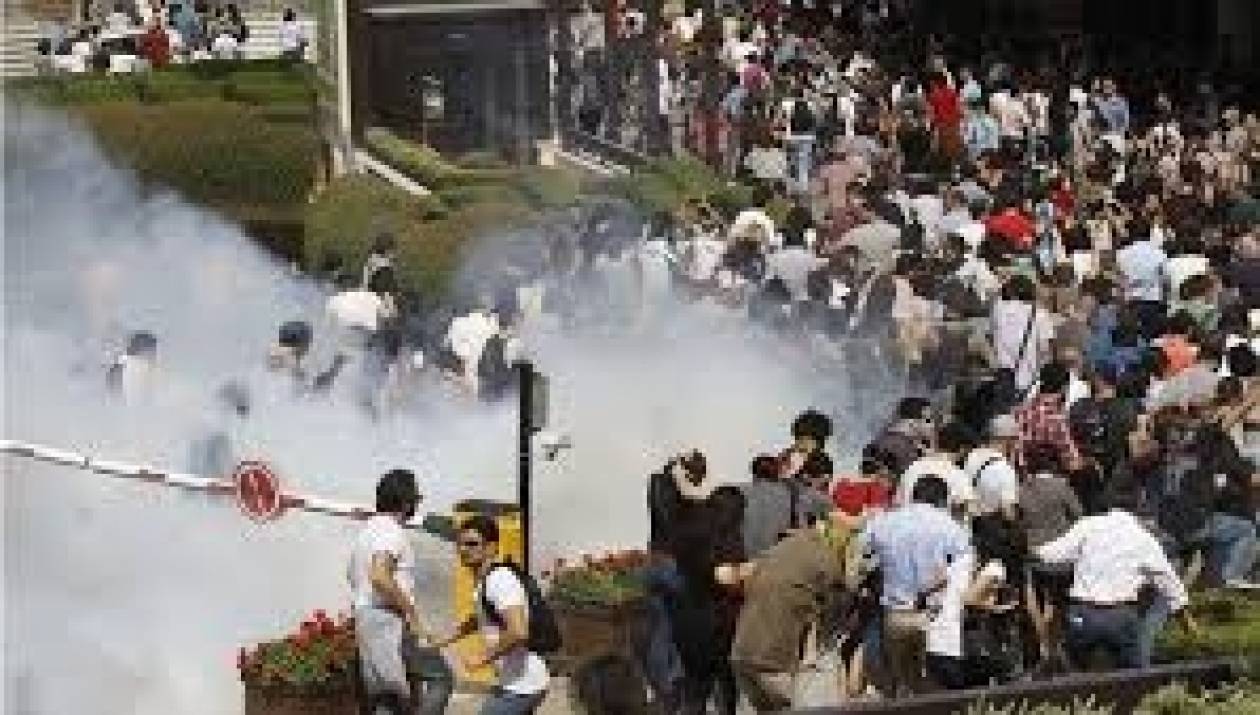 Τουρκία: Δακρυγόνα σε διαδηλώσεις για το νόμο για το διαδίκτυο