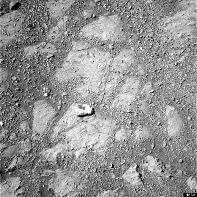 Μυστηριώδης πέτρα «εμφανίστηκε» από το πουθενά, στον Άρη!