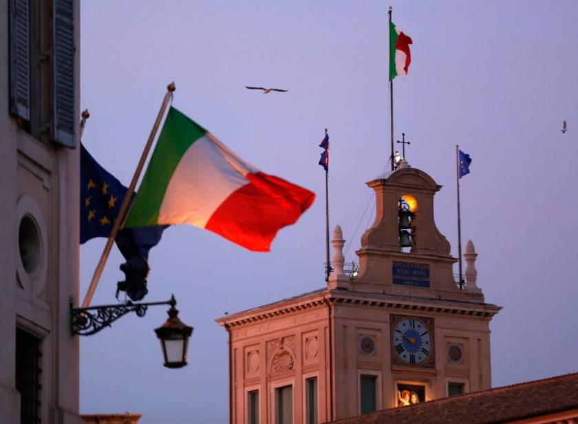 Πριμ εδρών για το κόμμα που θα ξεπερνάει το 35% στην Ιταλία