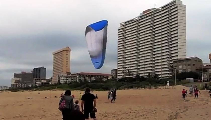 Πως να ΜΗΝ πετάξεις με Power Paragliding (βίντεο)