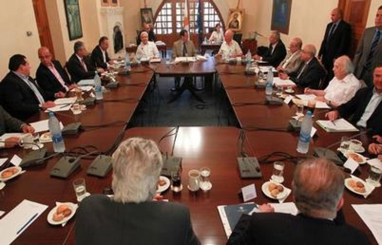 Σε εξέλιξη η συνεδρίαση Εθνικού Συμβούλιου στη Κύπρο