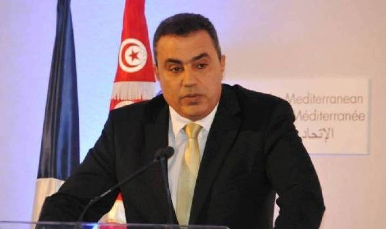 Νέα μεταβατική κυβέρνηση και νέο Σύνταγμα στη Τυνησία