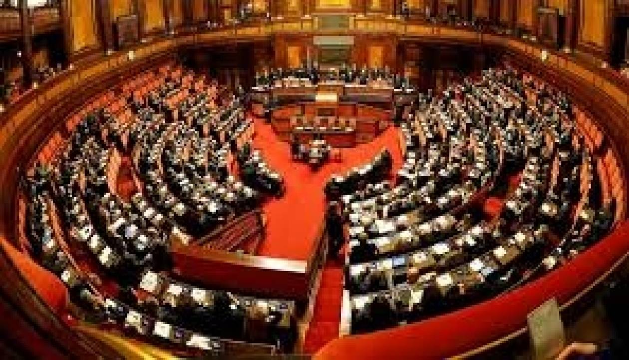 Ιταλία: «Δύσκολη» η καταγγελία περί καταστρατήγησης του Συντάγματος