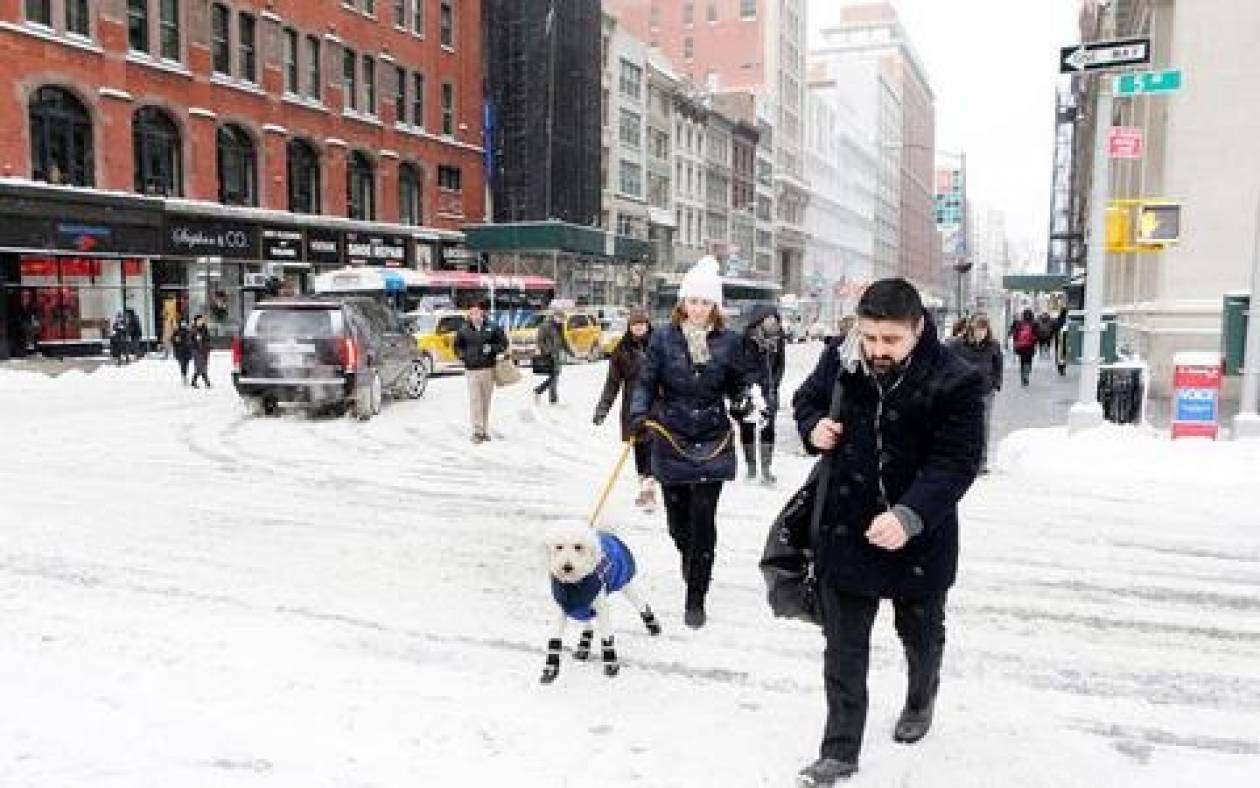 Νέο «κύμα» κακοκαιρίας στις ΗΠΑ: Ρεκόρ χιονόπτωσης στη Νέα Υόρκη