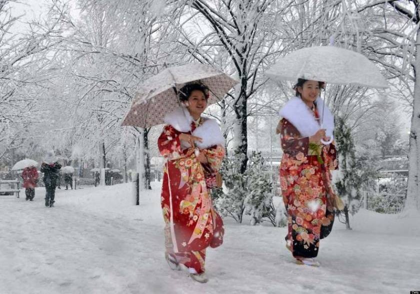 Ιαπωνία: Επτά νεκροί και 1.000 τραυματίες από τη χιονοθύελλα