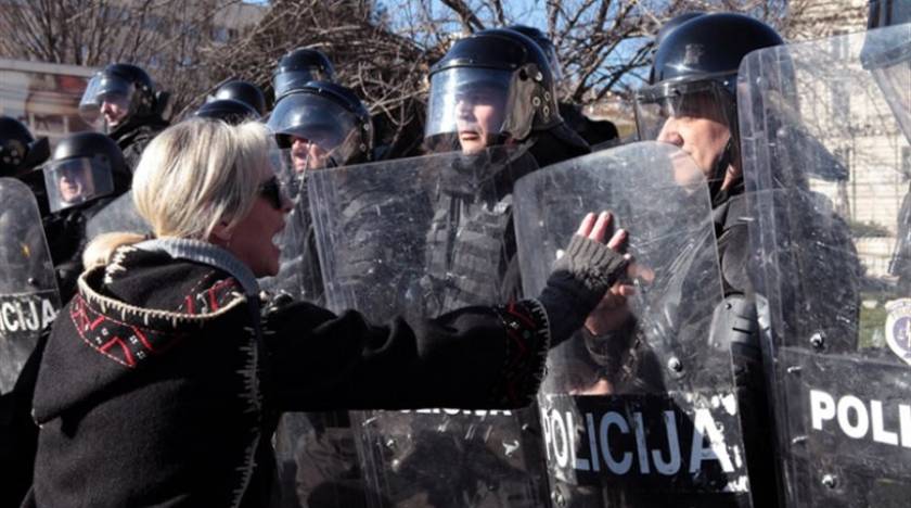 Βοσνία-Ερζεγοβίνη: Συνεχίζονται οι διαδηλώσεις στο Σαράγεβο