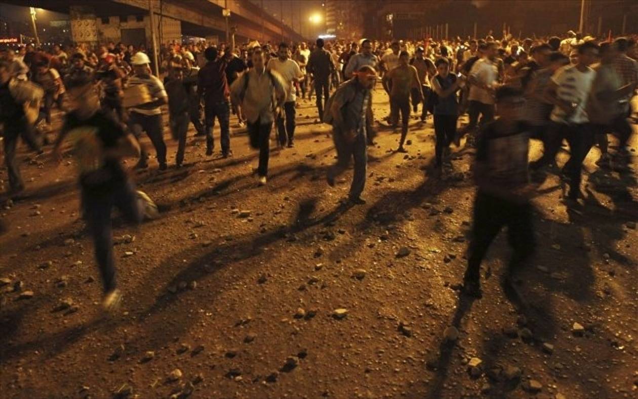 Δύο νεκροί σε συγκρούσεις αστυνομικών και υποστηρικτών του Μόρσι