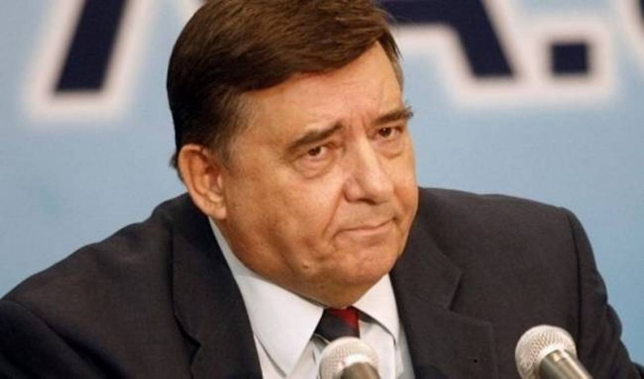 Ο Καρατζαφέρης σκέφτεται να κατεβεί υποψήφιος ευρωβουλευτής στην Κύπρο