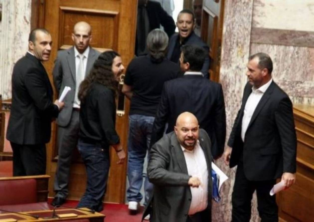 Tension in the greek Parliament with members of Golden Dawn