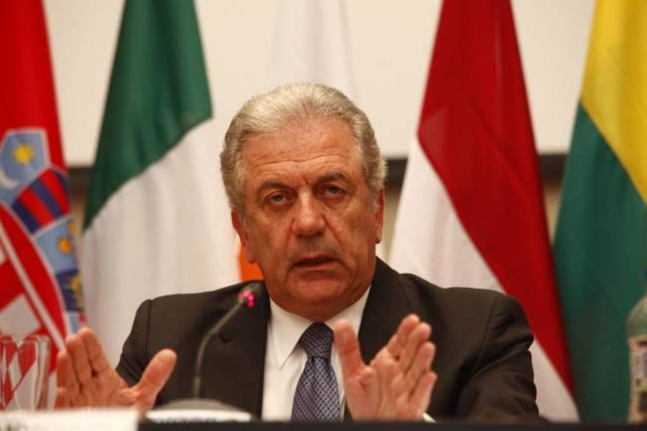 Dimitris Avramopoulos: The situation in Ukraine is complex