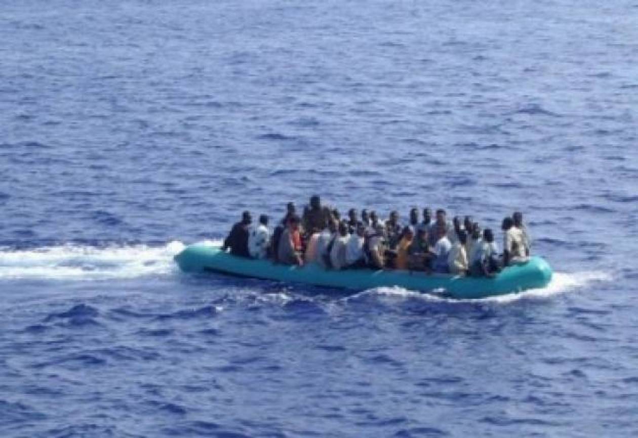 Σύλληψη 15 λαθρομεταναστών - Προσάραξε το σκάφος που τους μετέφερε