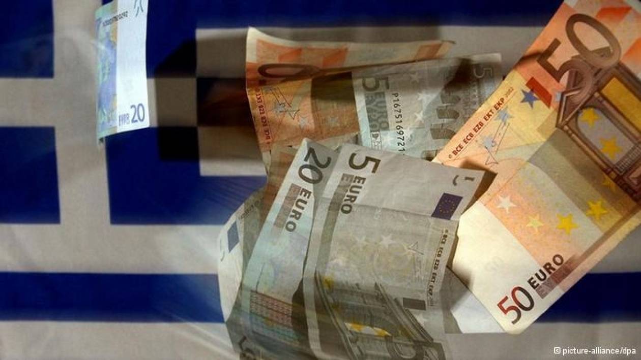 FAZ: «Πόσα δισ. χρειάζονται οι ελληνικές τράπεζες;».