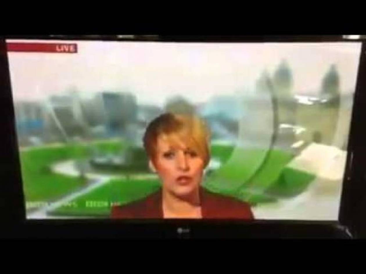 Funny incedent with BBC's anchorwoman