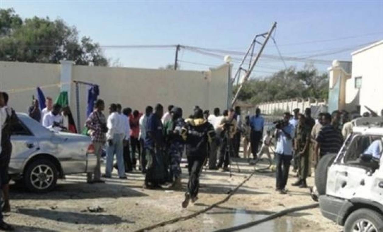 Σομαλία: Τουλάχιστον οχτω νεκροί από έκρηξη παγιδευμένου αυτοκινήτoυ
