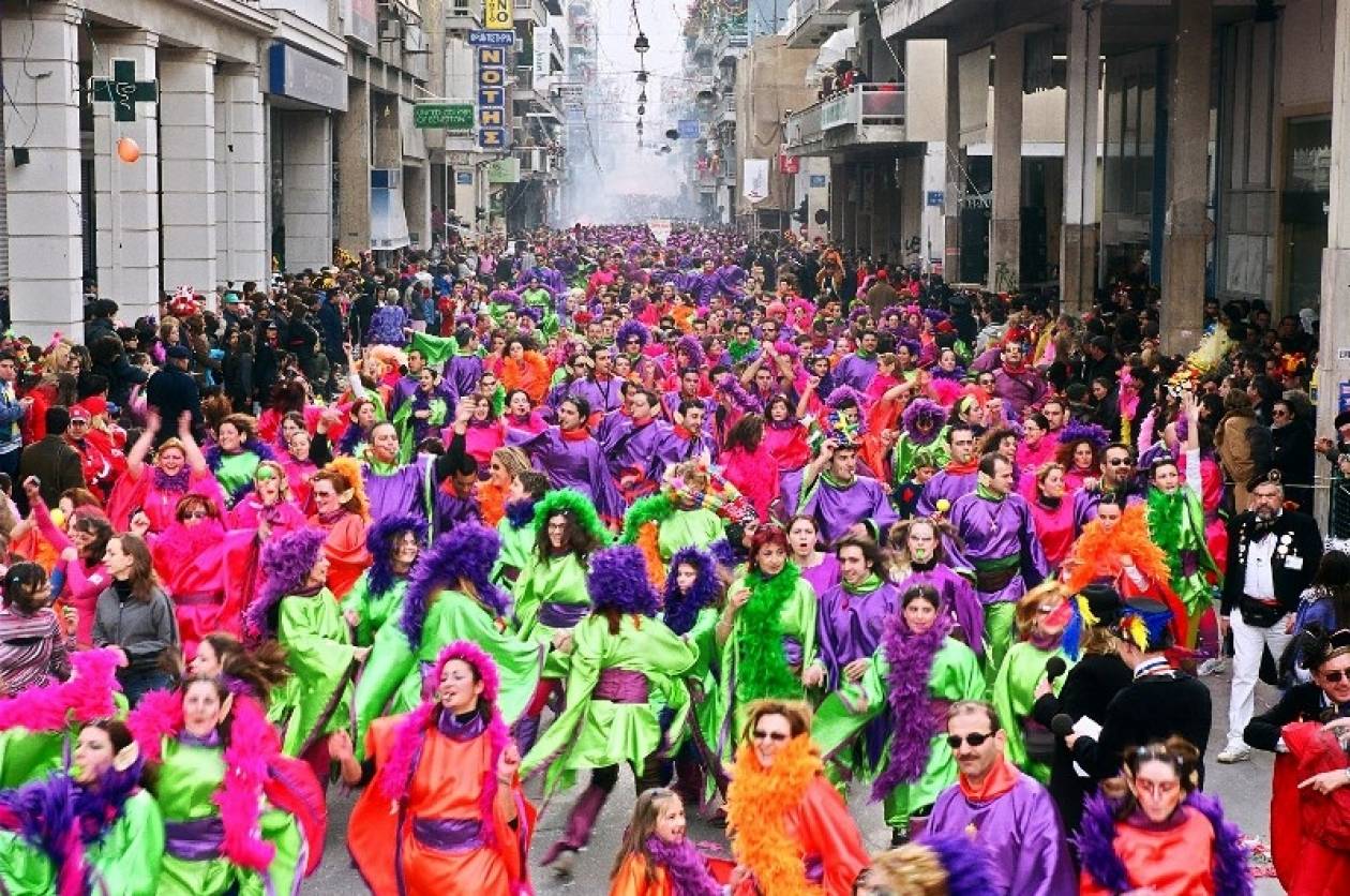 Το μεσημέρι η μεγάλη παρέλαση στο καρναβάλι της Πάτρας