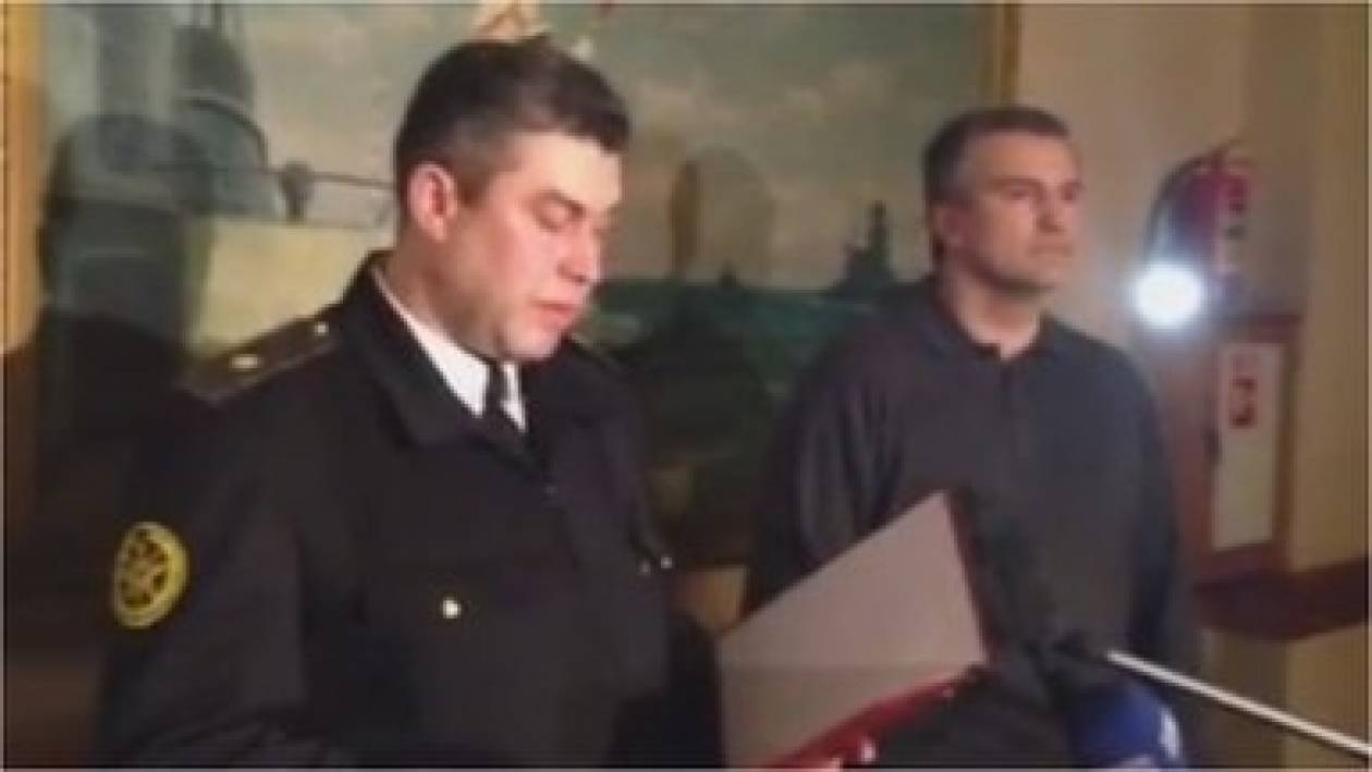 Καθαιρέθηκε και διώκεται ο ναύαρχος της Ουκρανίας (βίντεο)