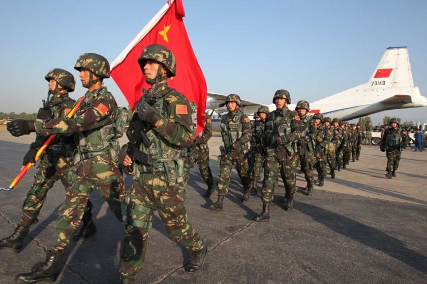 Η Κίνα αυξάνει τις στρατιωτικές της δαπάνες κατά 12,2% για το 2014