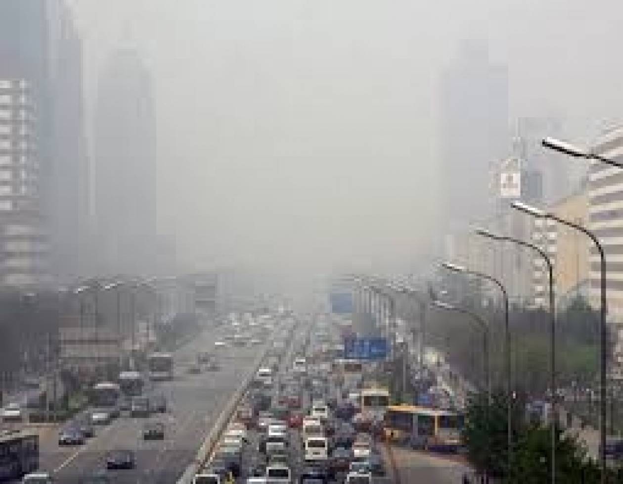 Κίνα: Τον «πόλεμο κατά της μόλυνσης του αέρα» κήρυξε ο πρωθυπουργός Λι