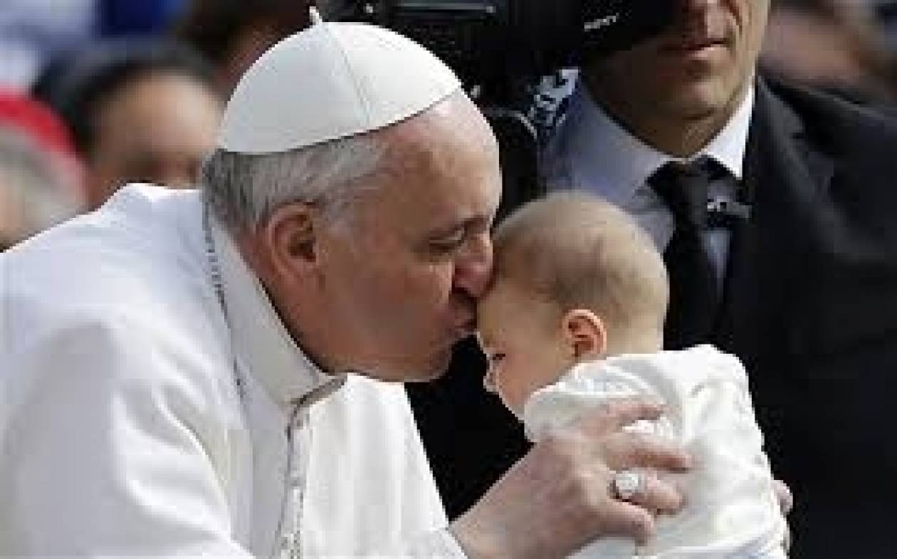 Πάπας Φραγκίσκος: Δεν είμαι ο σούπερμαν ούτε και σταρ!