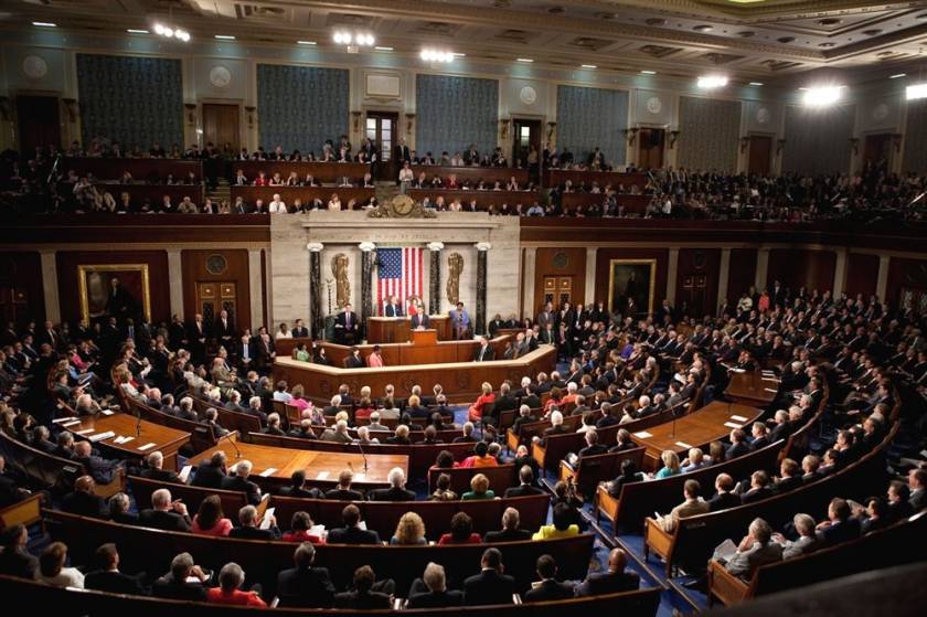 ΗΠΑ: Η Βουλή ενέκρινε την οικονομική στήριξη της Ουκρανίας