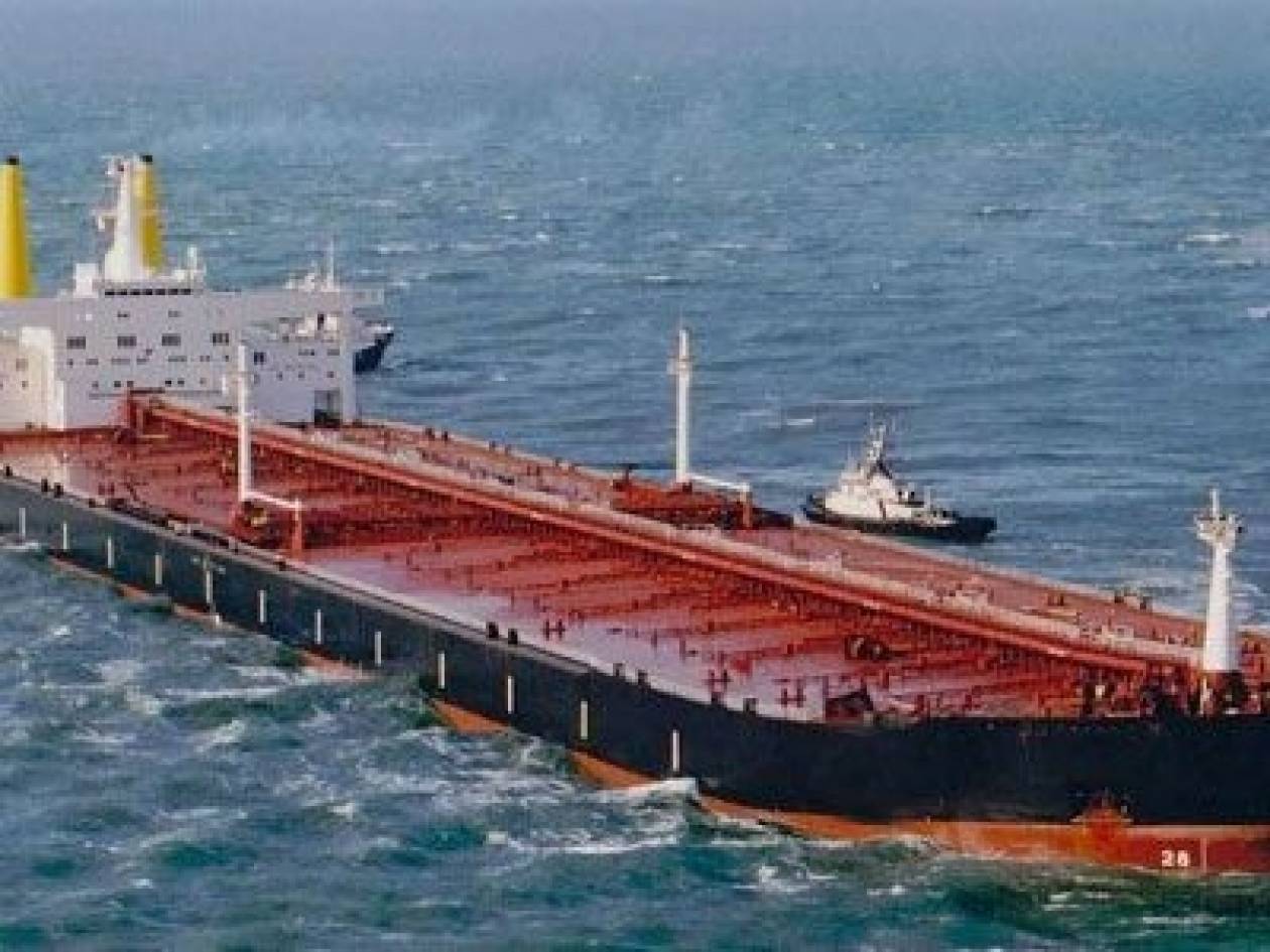 Λιβύη: Ολοκληρώθηκε η φόρτωση του δεξαμενόπλοιου με αργό πετρέλαιο