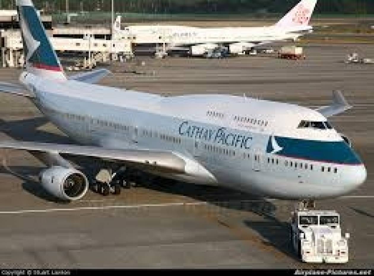 Ν. Αφρική: Κατεπείγουσα προσγείωση Μπόινγκ 747 λόγω πουλιών!