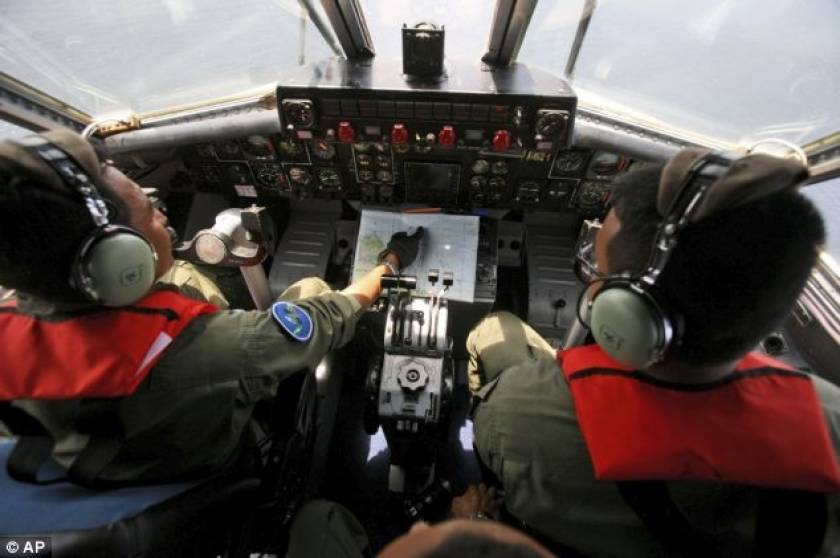 Μαλαισία: Τα αεροσκάφη ερευνούν μόνο θαλάσσιες ζώνες
