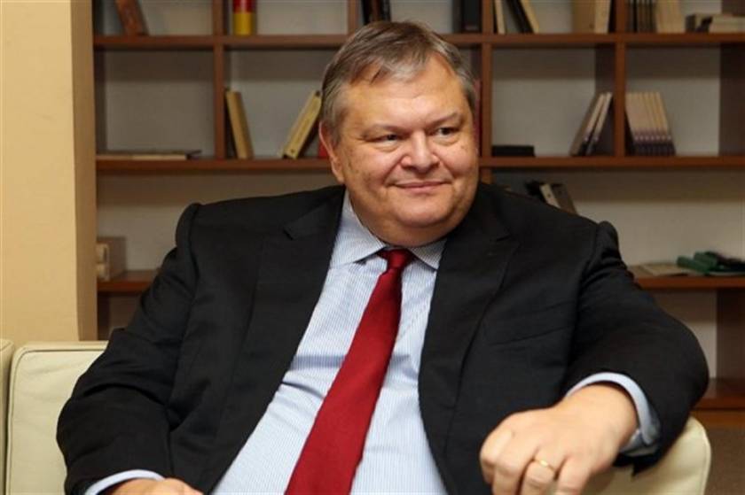 Venizelos in Brussels for EU foreign ministers' meeting on Monday