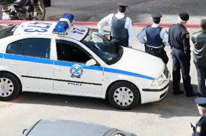 Λεωνίδιο: «Άνοιξε πυρ» στο αστυνομικό τμήμα και εξαφανίστηκε