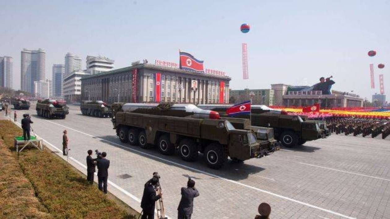 Η Βόρεια Κορέα πραγματοποίησε δοκιμαστική εκτόξευση πυραύλων