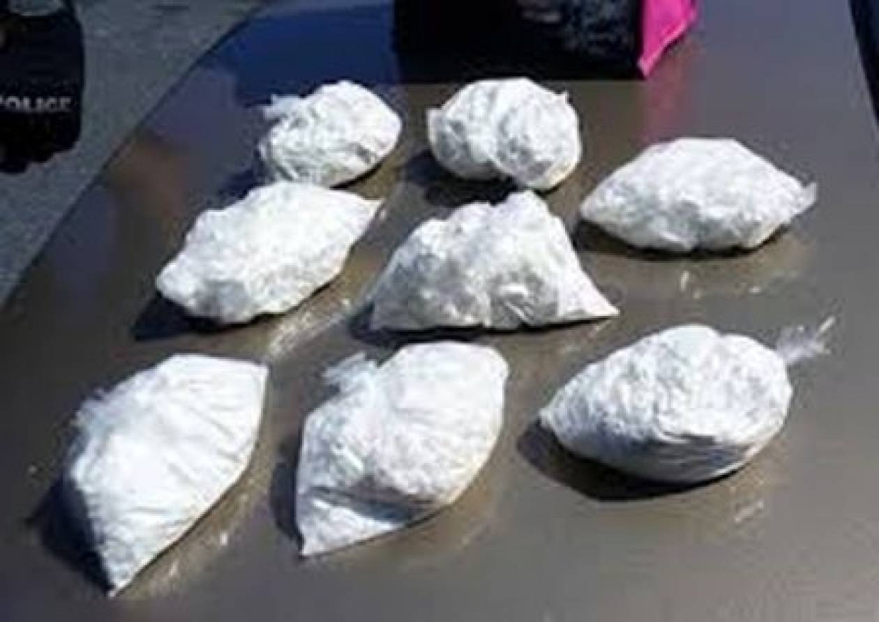 Έστελναν από τα Τίρανα ένα κιλό κοκαΐνη με το λεωφορείο