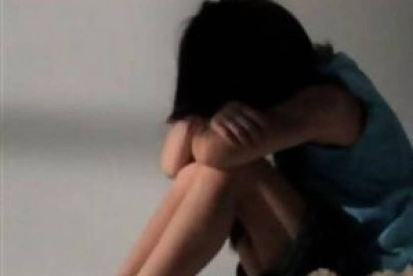 Αγρίνιο: 18χρονη επιχείρησε να κόψει τις φλέβες της