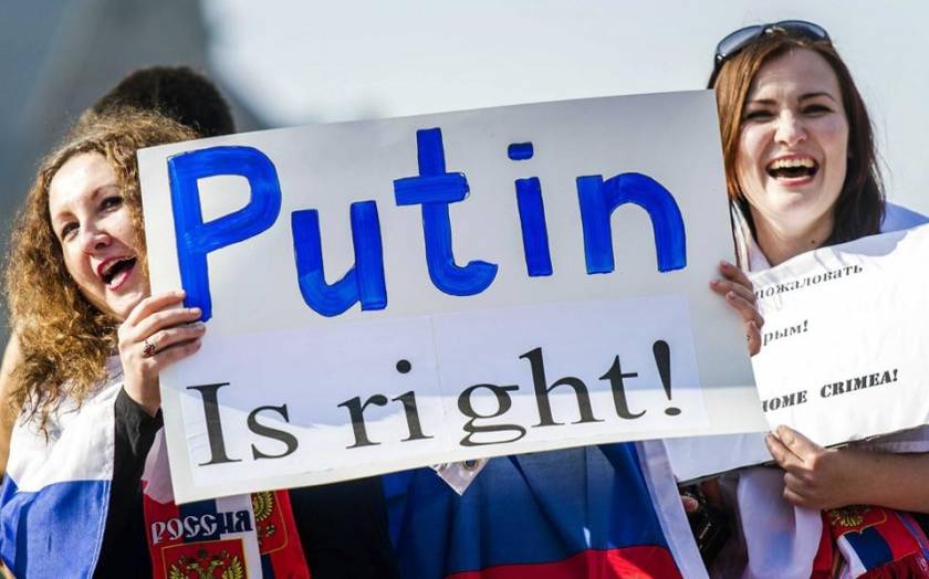 Το κοινοβούλιο της Κριμαίας ζητεί την ένωση με τη Ρωσία
