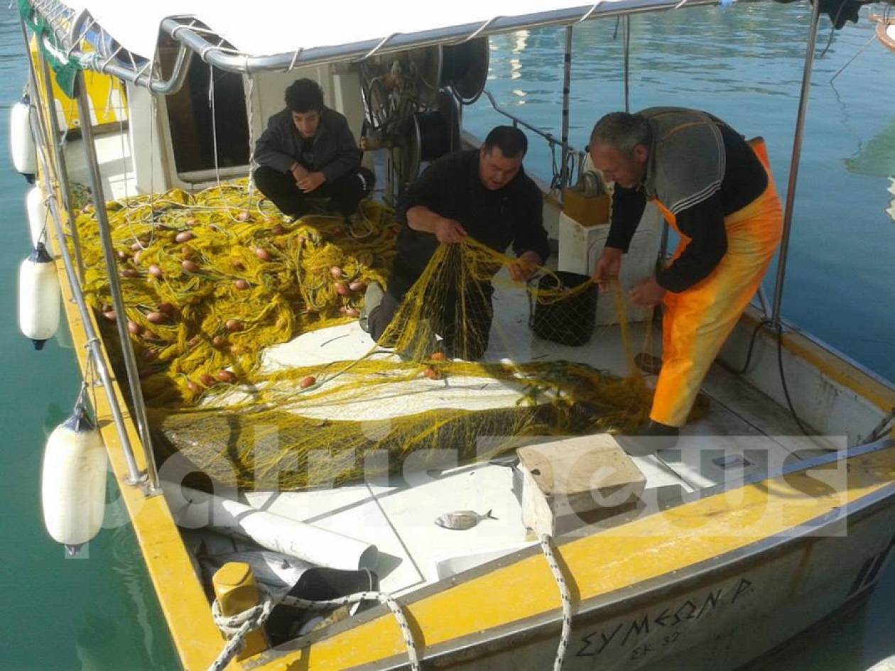 Κυλλήνη: Δεν πίστευε στα μάτια του ο ψαράς όταν είδε τα δίχτυα του!